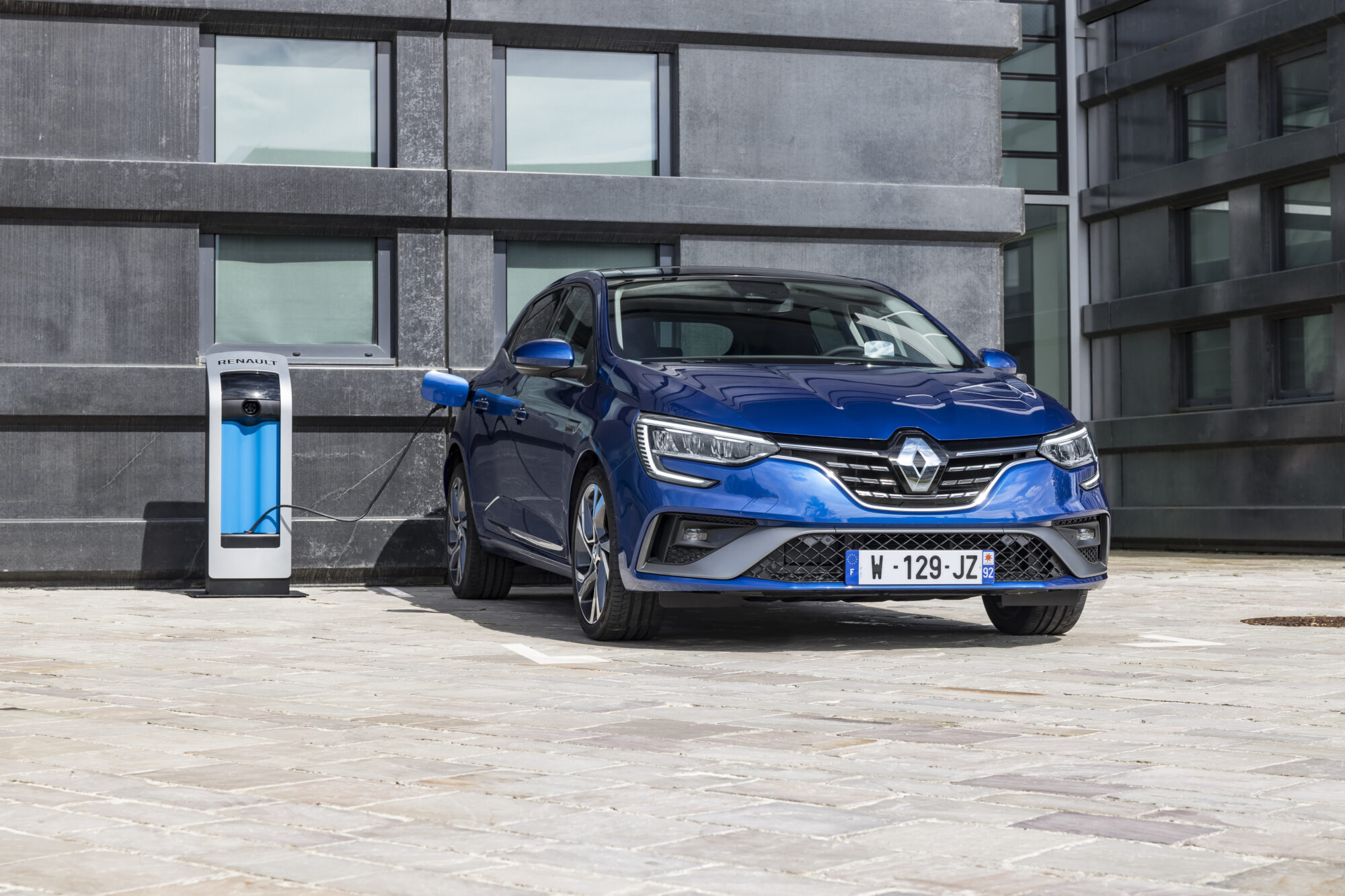 2021 - Essais presse Nouvelle Renault Mégane E-TECH Plug-in RS Line