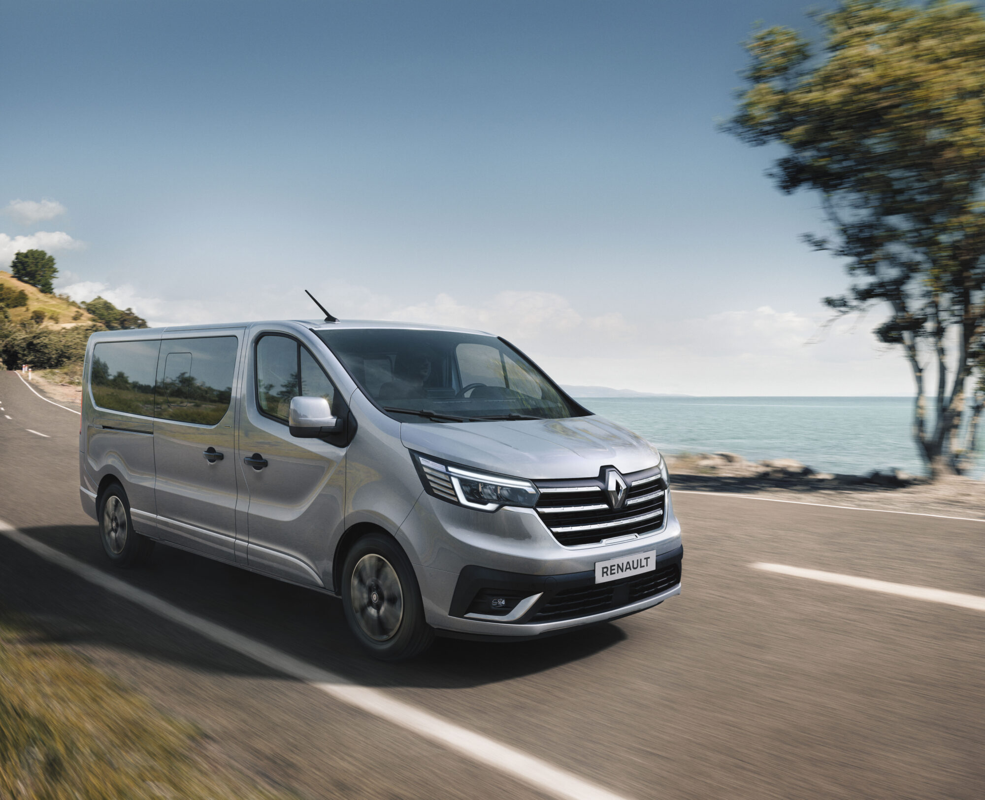 2021 - New Renault Trafic Spaceclass on location