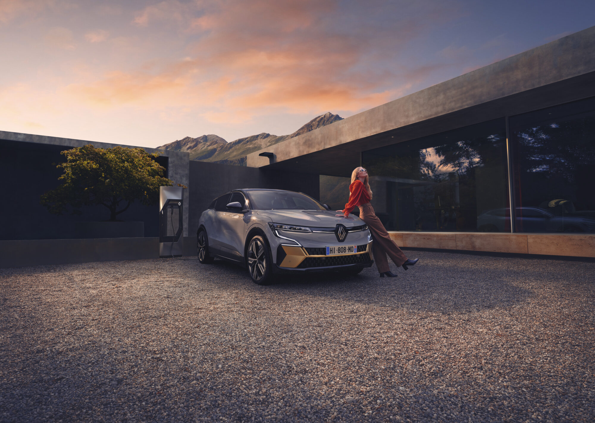 All-New Renault MEGANE E-TECH Electric