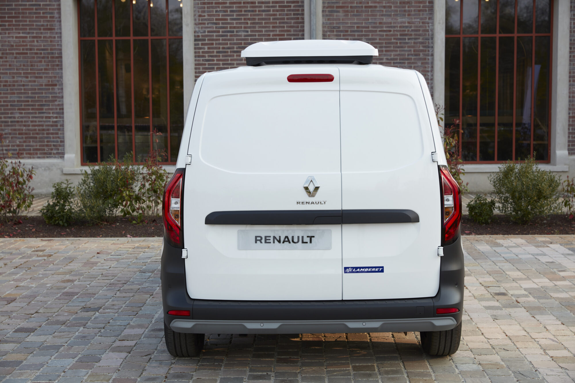 2021 - Nouveau Renault Kangoo Van - Essais presse - Véhicules transformés