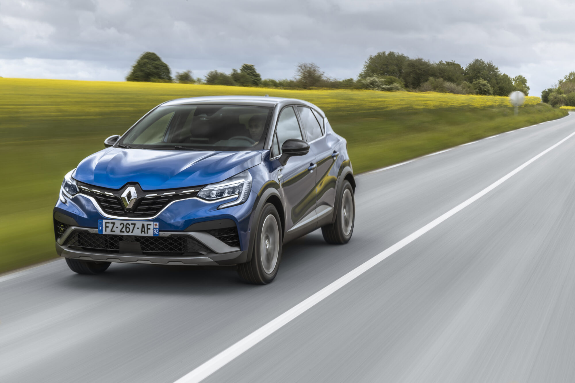 2021 - Essais presse Renault Captur E-TECH Hybrid - Version RS Line
