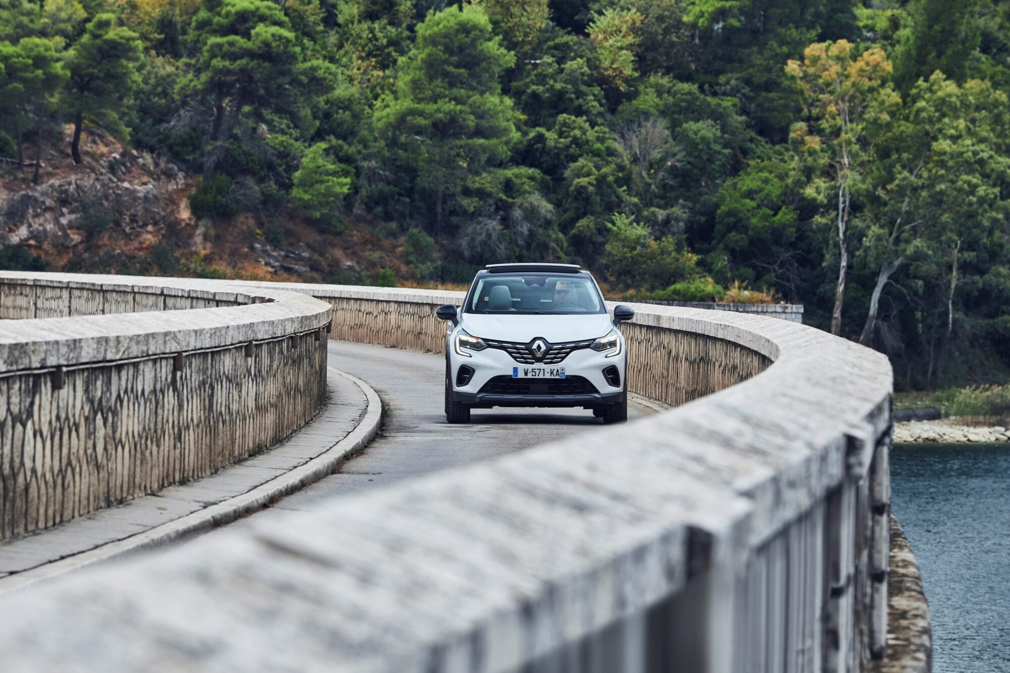 2019 - New Renault CAPTUR tests drive in Greece