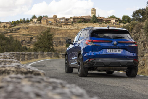 The All-New Renault Austral Esprit Alpine E-TECH Hybrid - Iron Blue