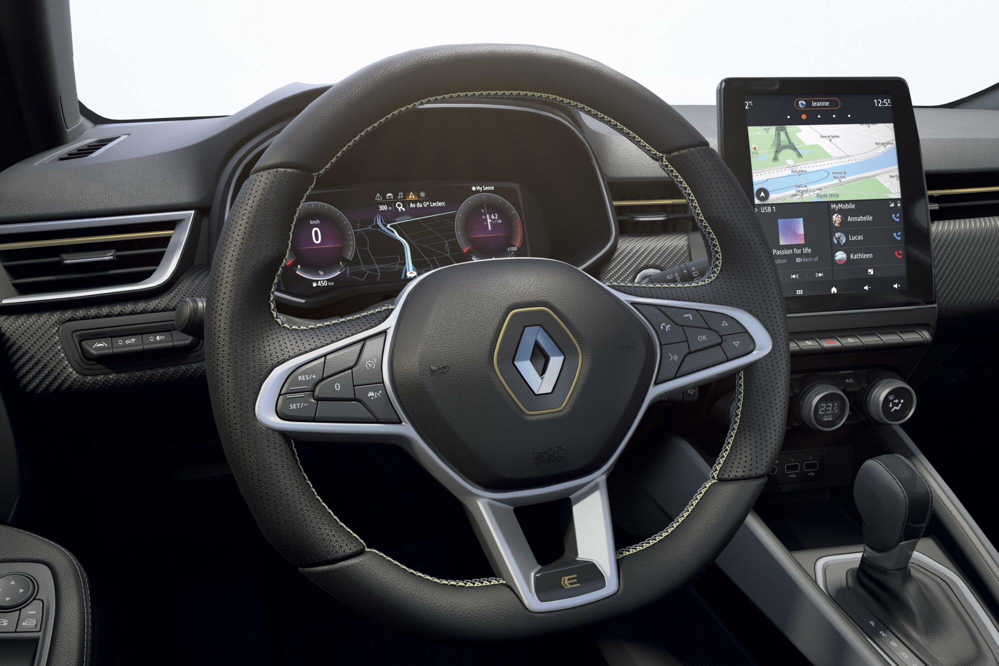 2022 - Renault CLIO E-Tech engineered