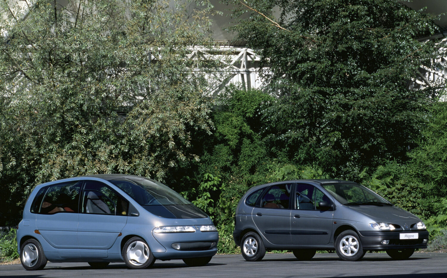 Story Renault Scenic: Invention And Re-Invention - Designed From The Inside Out (Episode 1)