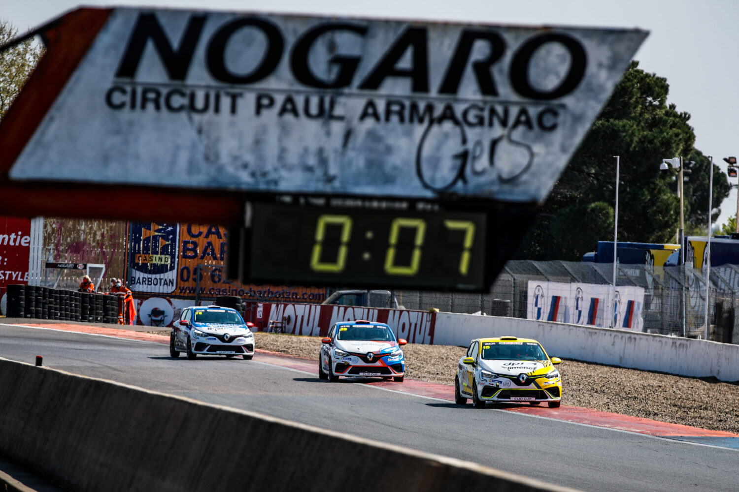 New season, new challenges in the Clio Cup