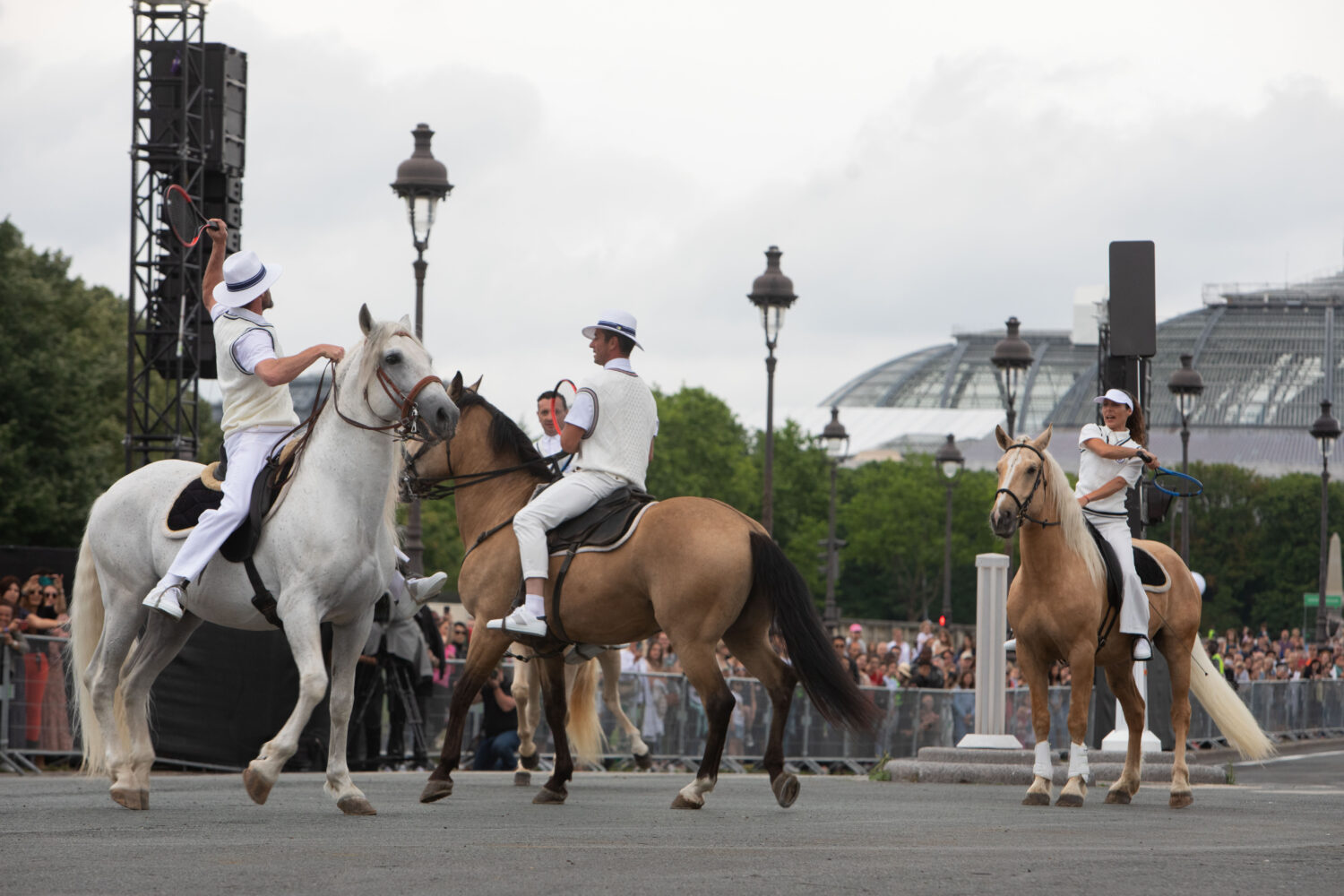 2022 - ELECTRO HORSE PARADE AUX INVALIDES A PARIS
