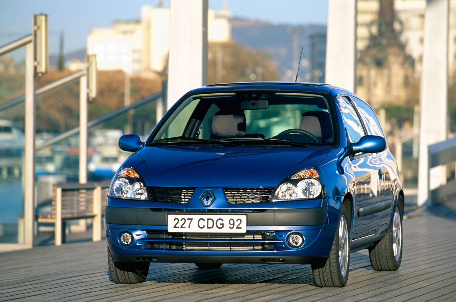 2020 - 30 years of Renault CLIO - Renault CLIO 2 (1998-2005)