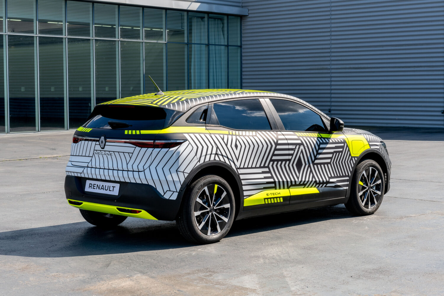 2021 - Nouvelle Renault MEGANE E-TECH Electric pré-série
