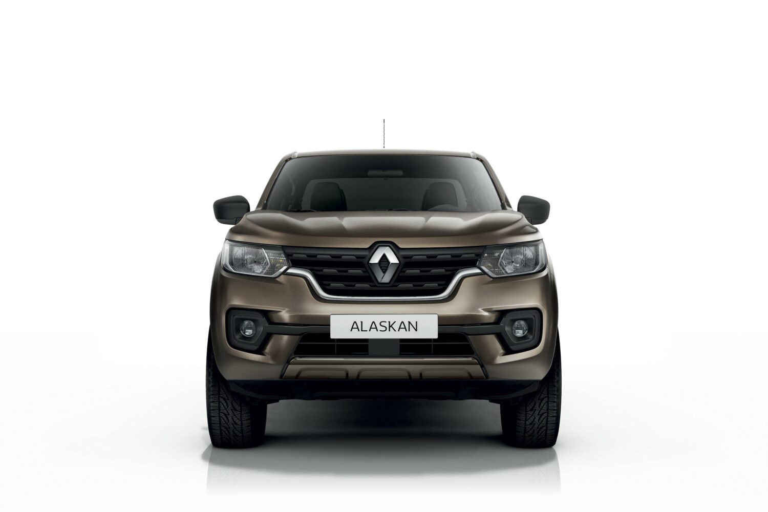 2019 - New Renault ALASKAN
