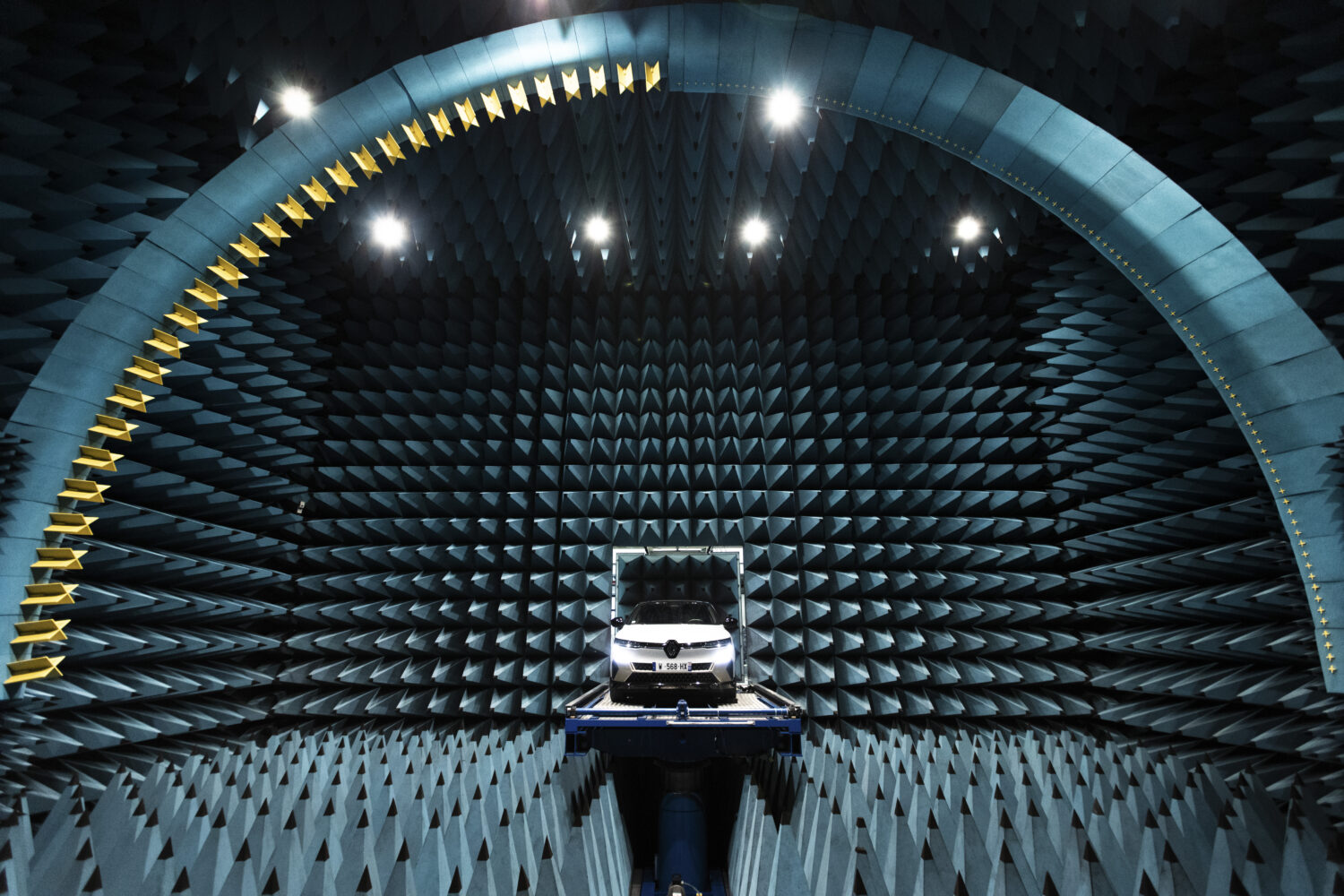 2022 - Story Renault - Hidden treasures: the secrets of the Renault's anechoic chambers