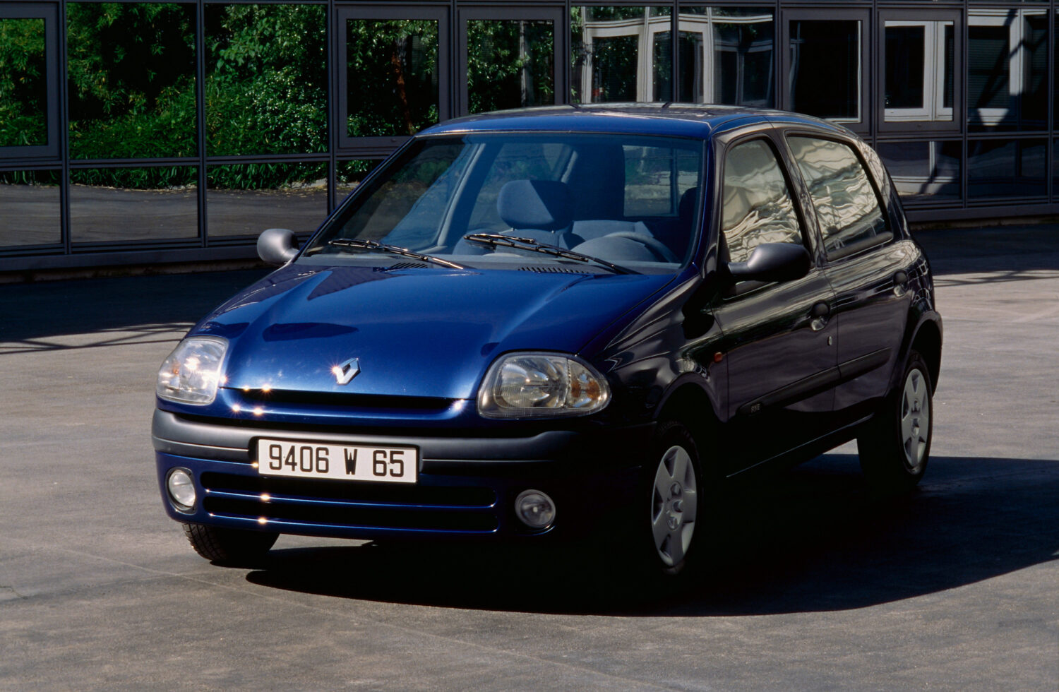 2020 - 30 ans de Renault CLIO - Renault CLIO 2 (1998-2005)