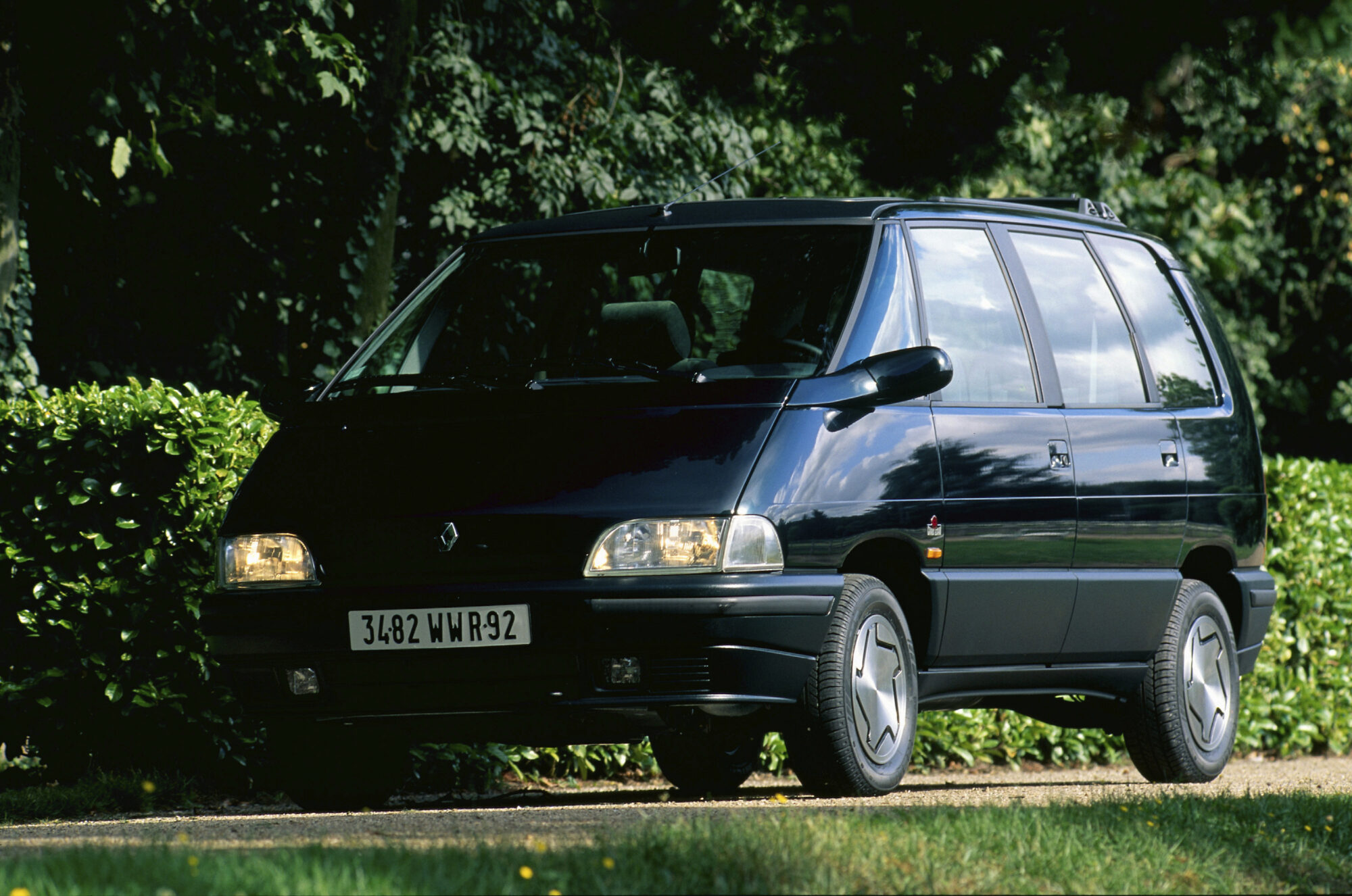 Story - There once was a vehicle named Espace, an iconic name going back 40 years